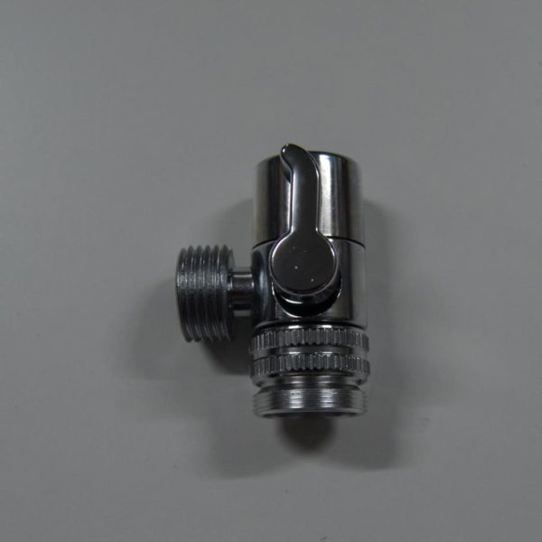 ADAPTADOR PARA DUCHA CON LLAVE INCORPORADA